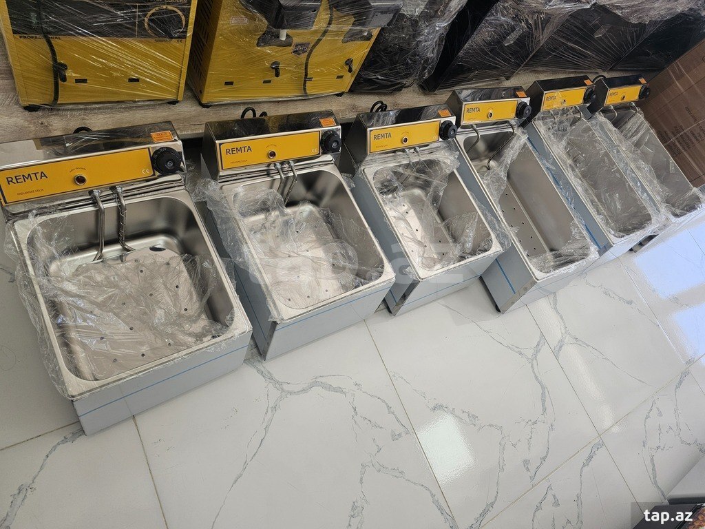 Pirojki bişirən "Remta"