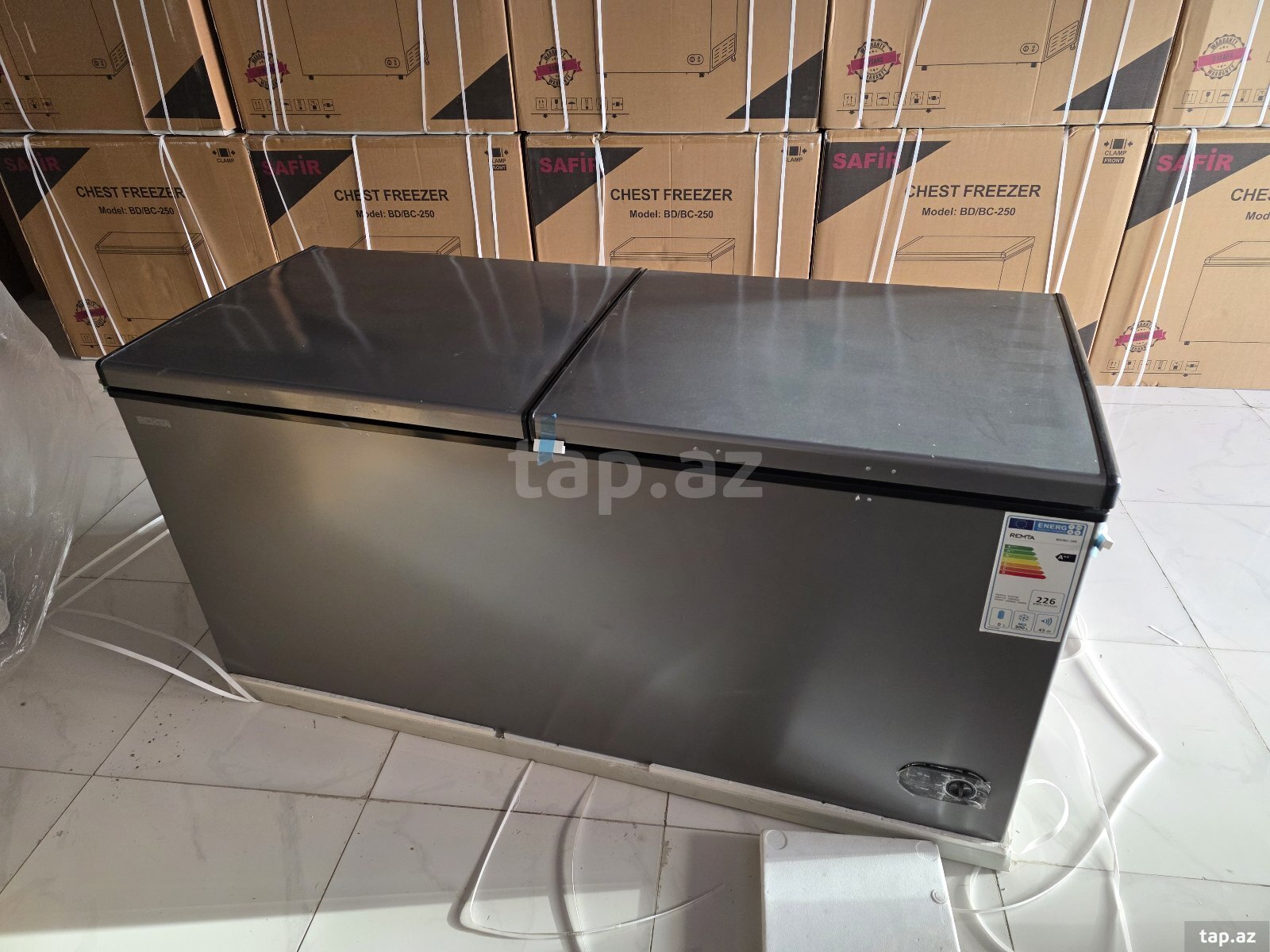 Dərin dondurucu Remta-500L