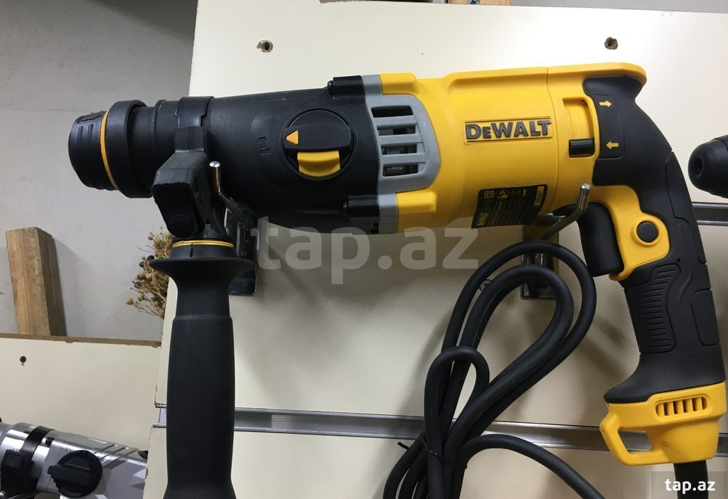 Perforator "Dewalt"